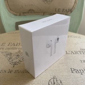 Apple AirPods 2nd Generation